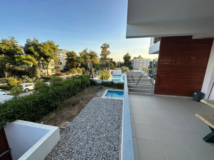 (For Sale) Residential Apartment || Athens South/Glyfada - 90 Sq.m, 2 Bedrooms, 595.000€ 