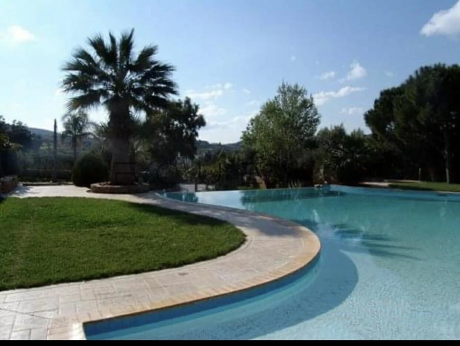 (For Rent) Residential Detached house || East Attica/Koropi - 1.000 Sq.m, 12.000€ 
