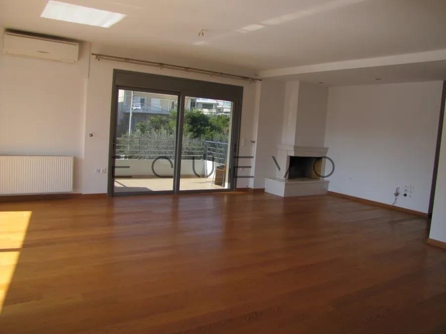 (Προς Πώληση) Κατοικία Διαμέρισμα || Αθήνα Νότια/Γλυφάδα - 137 τ.μ, 3 Υ/Δ, 770.000€ 
